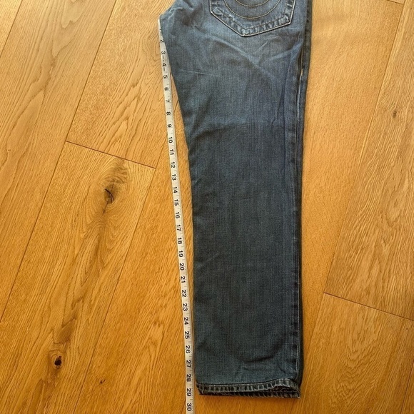 TRUE RELIGION  ZACH SLIM BLUE JEANS - 33 - Picture 9 of 16